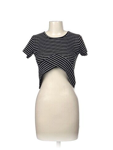 Diğer T-shirt %70 İndirimli.