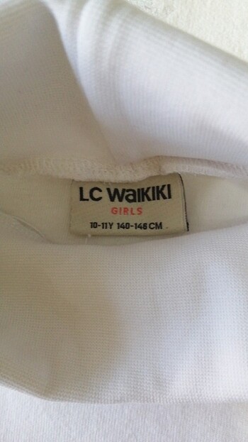 LC Waikiki Kız çocuk kazak. 