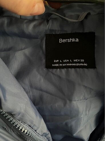 l Beden Bershka Şişme mont