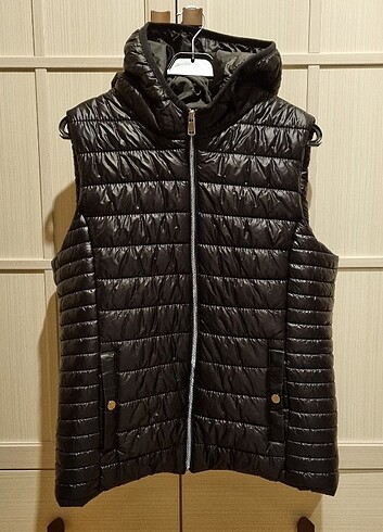 LC Waikiki kadın şişme kapüşonlu yelek