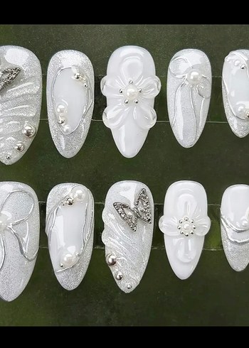 Beyaz 3D Çiçek ve İnci Tırnak Süsü Seti - Görsel 4