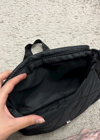 Siyah Kemer Detaylı Kadın El Çantası - Görsel 4