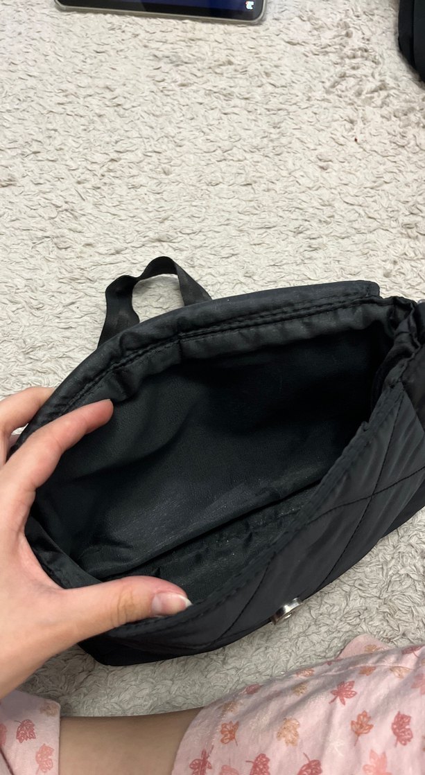 Siyah Kemer Detaylı Kadın El Çantası - Görsel 4