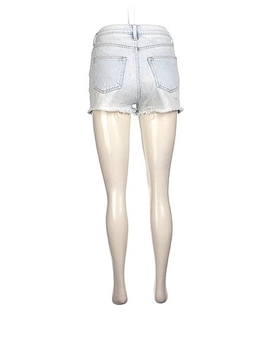 34 Beden H&M Mini Şort %70 İndirimli.