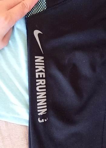 Nike Kadın Spor Atlet ve Tayt Takımı - Görsel 4