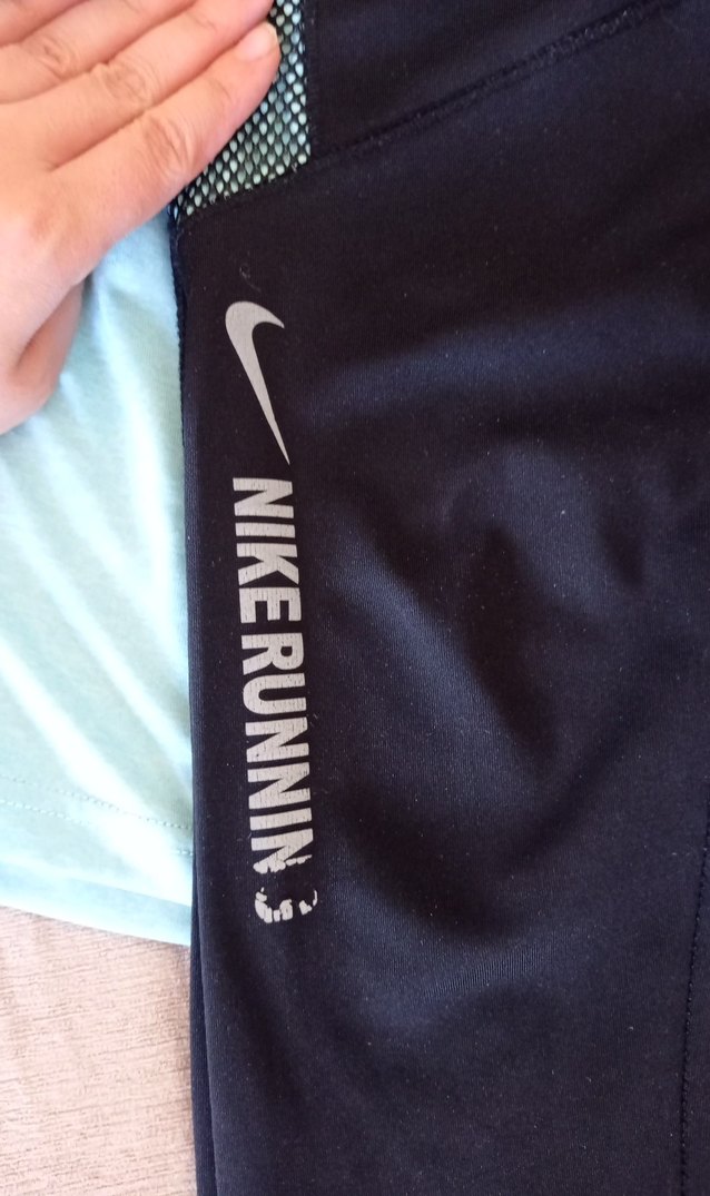 Nike Kadın Spor Atlet ve Tayt Takımı - Görsel 4