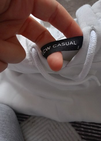 beyaz kapşonlu sweat - Görsel 2