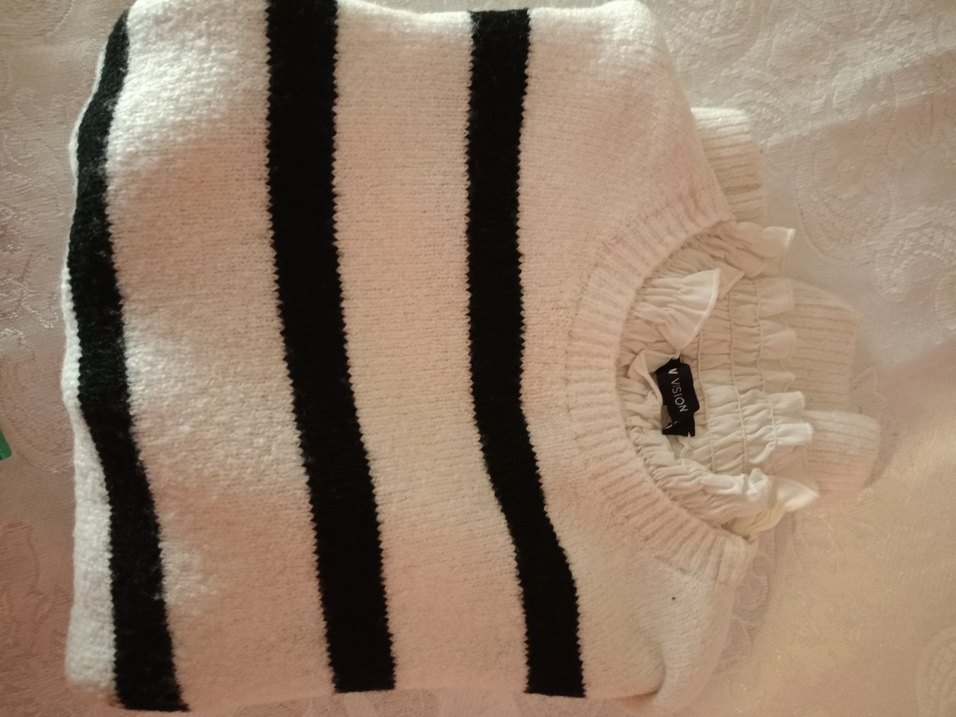 Çizgili Beyaz Kadın Triko Kazak - Görsel 2