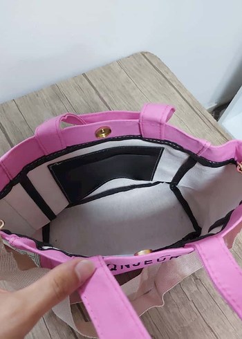 Louis Vuitton Pembe Baskılı Kadın Omuz Çantası