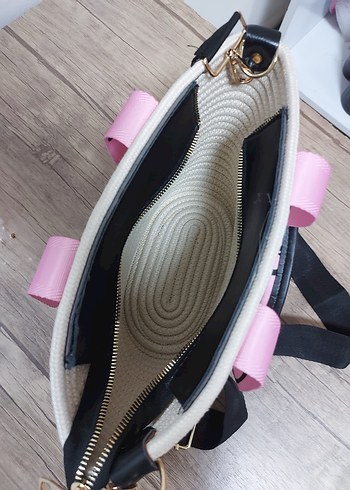 Zara Pembe Baskılı Elastik Askılı Kadın Çanta
