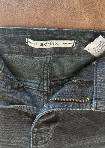 Siyah Kısa Kot Şort - Görsel 2