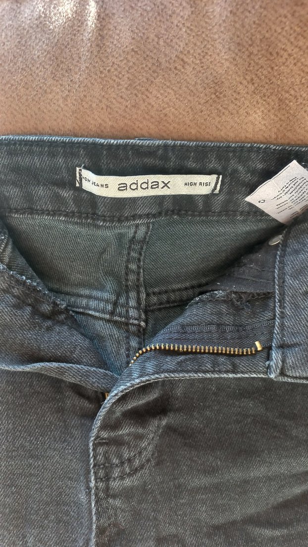 Siyah Kısa Kot Şort - Görsel 2