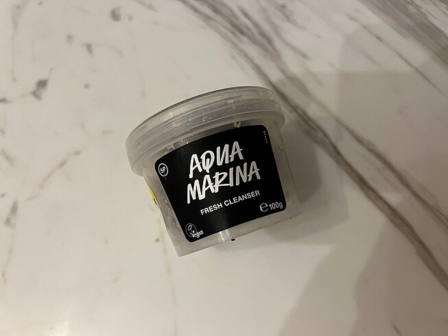 LUSH Aqua Marina Yüz Temizleyici