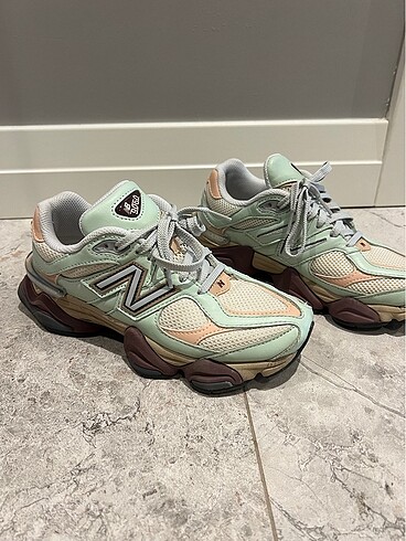 New Balance 9060 Sneaker