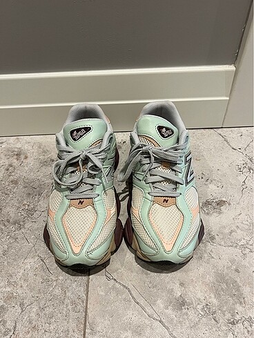 37,5 Beden çeşitli Renk New Balance 9060 Sneaker