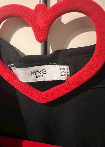 s Beden Mango Siyah Gömlek