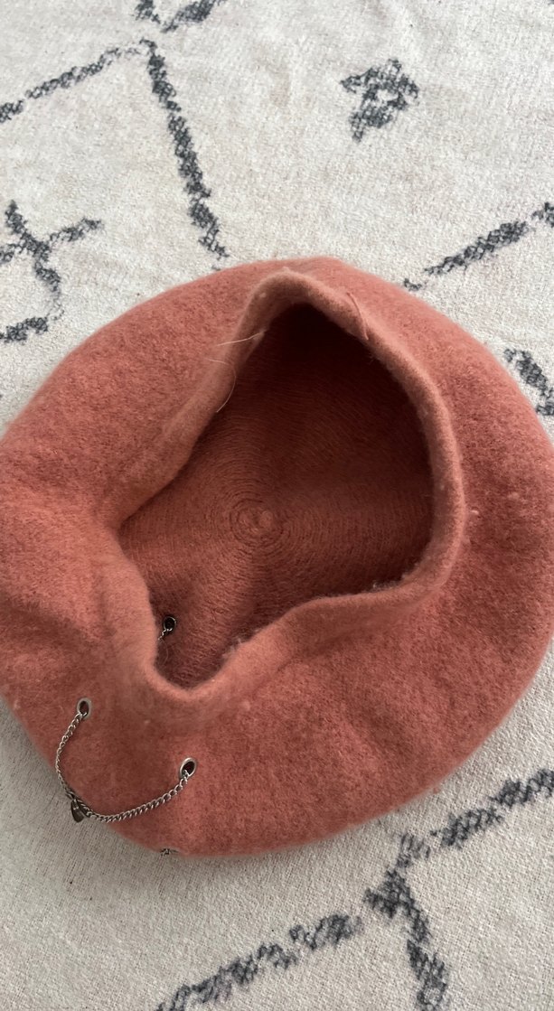 Zincir Detaylı Pembe Yün Bere - Görsel 3