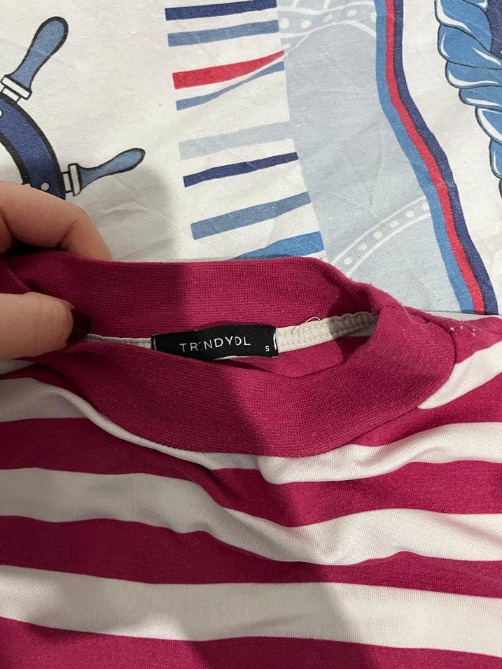 Pembe Çizgili Hamile Tişörtü - Görsel 3