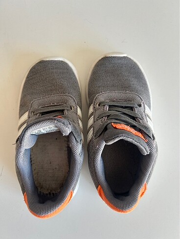 23 Beden Adidas bebek spor ayakkabısı