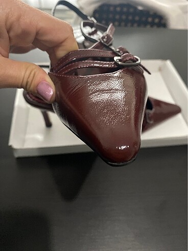 38 Beden Ecenin Butiği bordo topuklu