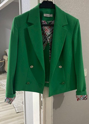 m Beden Düğmeli Kısa Yeşil Kadın Blazer Ceket
