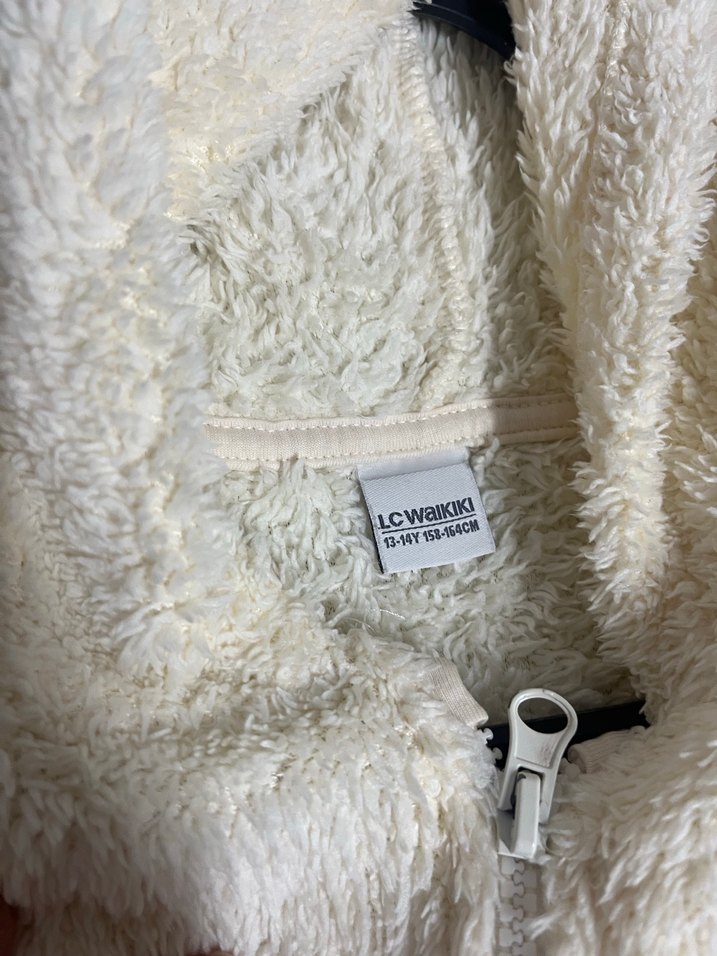 LCW MARKALI KIZ ÇOCUK POLAR HIRKA - Görsel 3