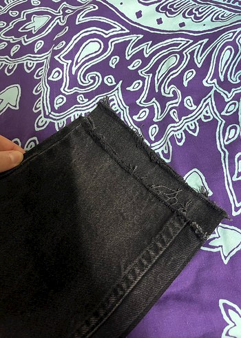 Siyah Batik Desenli Salaş Kadın Denim Pantolon - Görsel 2