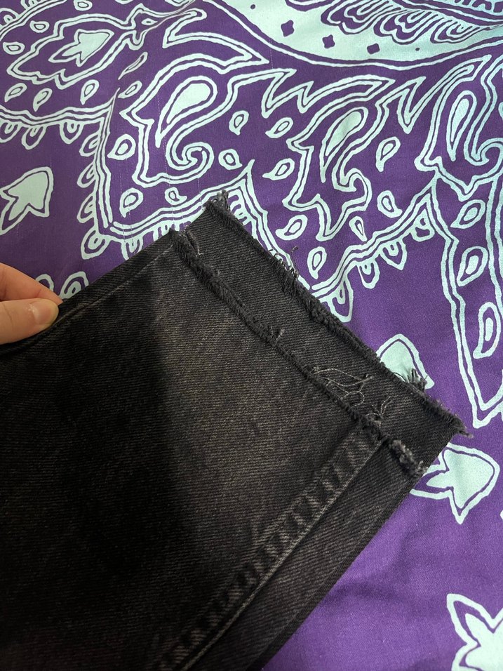 Siyah Batik Desenli Salaş Kadın Denim Pantolon - Görsel 2