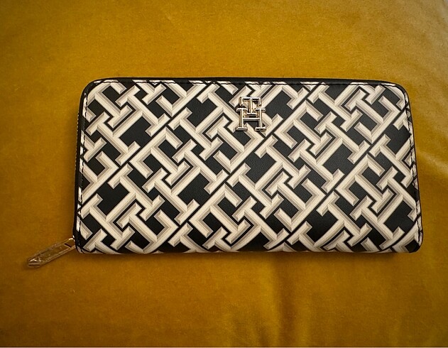 TOMMY HILFIGER CÜZDAN