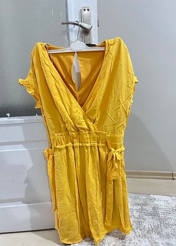 Sarı V Yaka Keten Midi Elbise - Görsel 2
