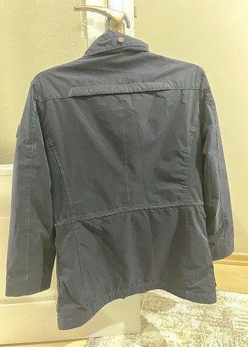 Düğmeli Gri Erkek Sokak Stili Mont - Görsel 2