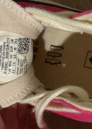38 Beden converse chuck taylor pembe