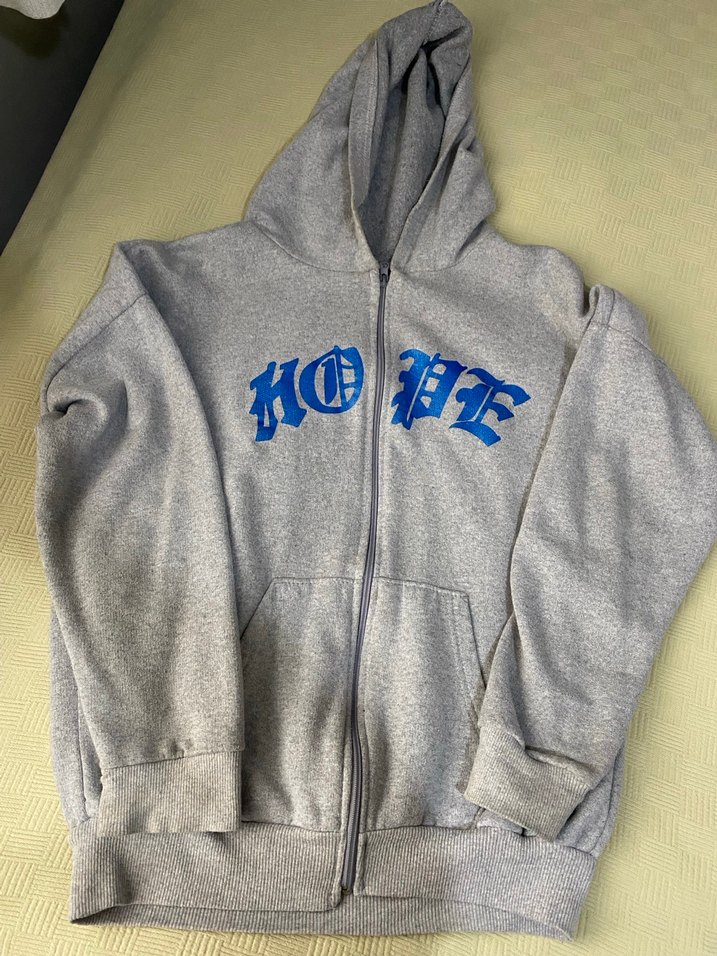 Gri Kapüşonlu Fermuarlı Sweatshirt - Görsel 4