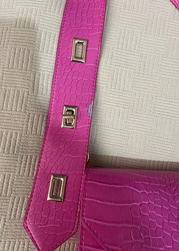 Pembe Parlak Deri Yılan Desenli Kadın Çanta - Görsel 3