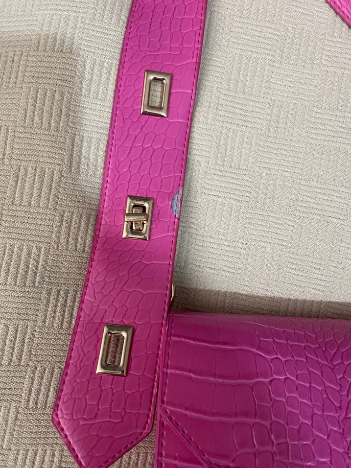 Pembe Parlak Deri Yılan Desenli Kadın Çanta - Görsel 3