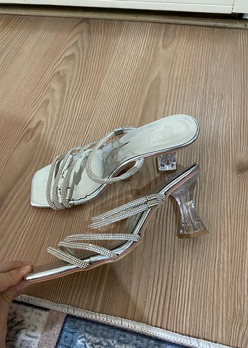 Taşlı Stiletto - Görsel 3