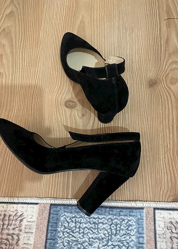 Siyah Tokalı Kadın Stiletto Topuklu Ayakkabı - Görsel 4