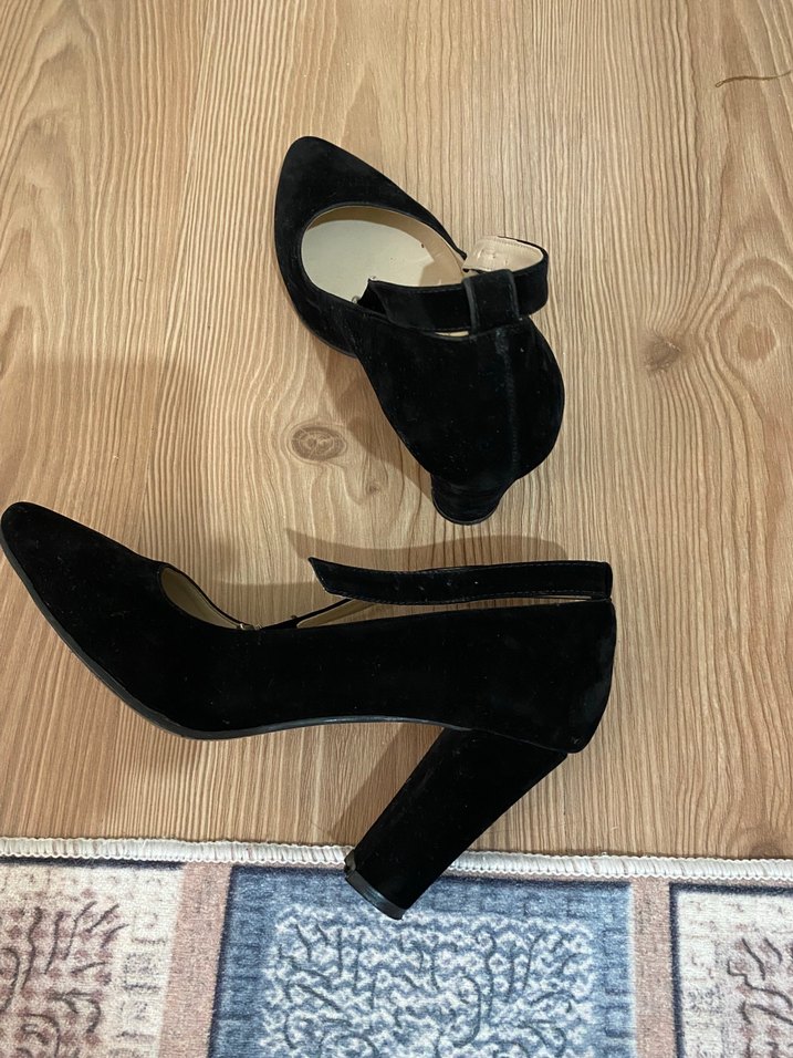 Siyah Tokalı Kadın Stiletto Topuklu Ayakkabı - Görsel 4