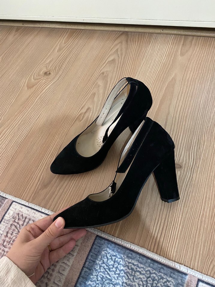 Siyah Tokalı Kadın Stiletto Topuklu Ayakkabı - Görsel 3