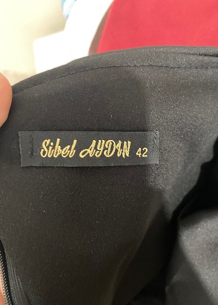 Siyah saten abiye - Görsel 3