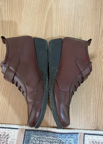 Ortopedik Kahverengi Deri Dolgu Topuklu Günlük Ayakkabı - Görsel 5