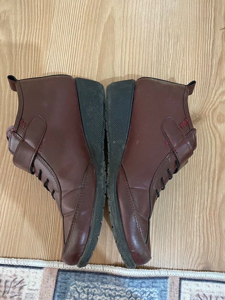 Ortopedik Kahverengi Deri Dolgu Topuklu Günlük Ayakkabı - Görsel 5