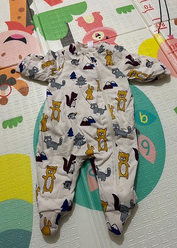 Örme Desenli Gri Bebek Tulumu