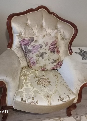 Modern Klasik Beyaz Kanepe - Görsel 5