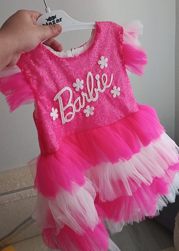 Pembe Barbie Nakışlı Kız Çocuk Elbisesi - Görsel 6