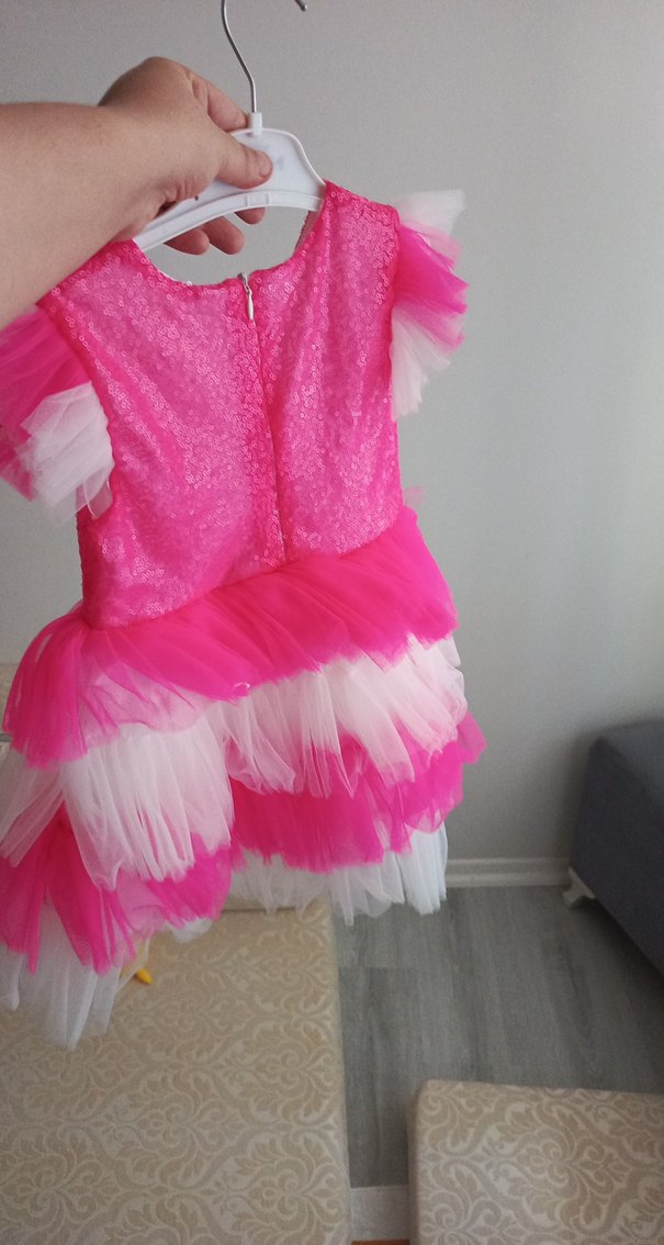 Pembe Barbie Nakışlı Kız Çocuk Elbisesi - Görsel 4