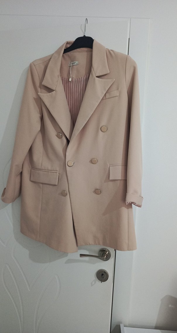 Bej Düğmeli Kadın Blazer Ceket - Görsel 2