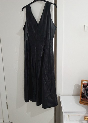 Drapeli Siyah Uzun Kadın Gece Elbisesi - Görsel 5