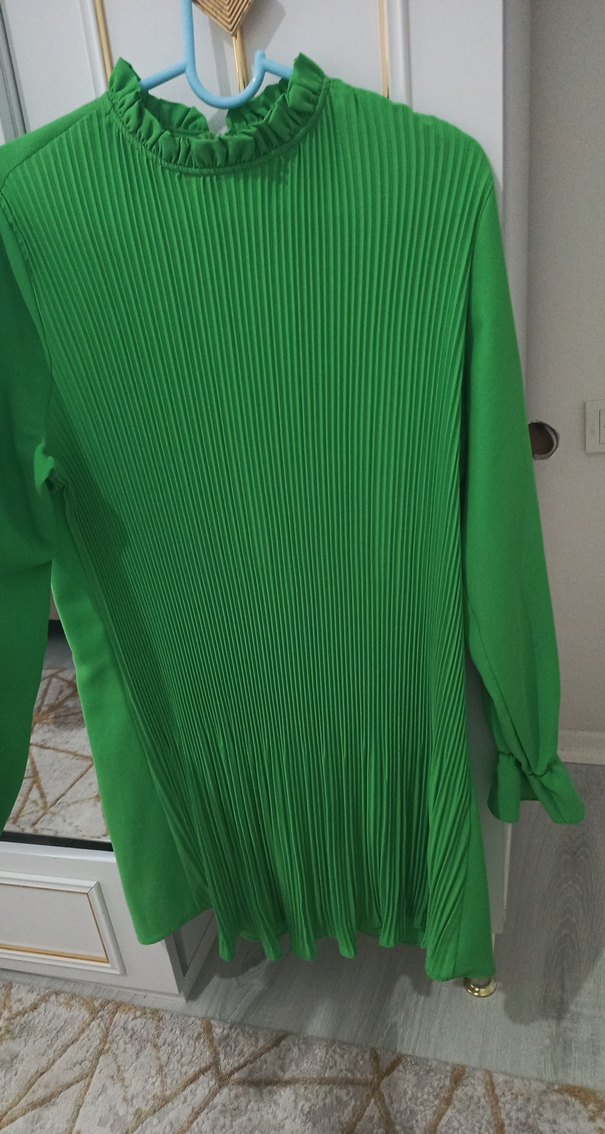 Yeşil Piliseli Uzun Kollu Boğazlı Tunik - Görsel 5