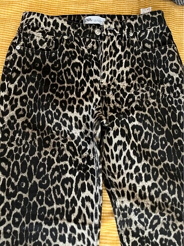 Zara Leoparlı pantolon